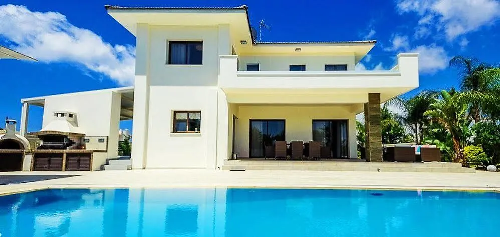 Demetra Villa Ayia Napa